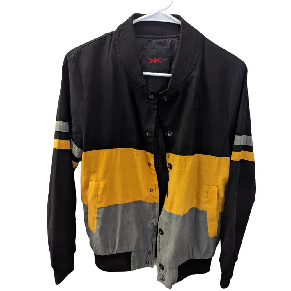 Vintage-style Bomber Jacket Size Small - Thrifted in Japan (read description)